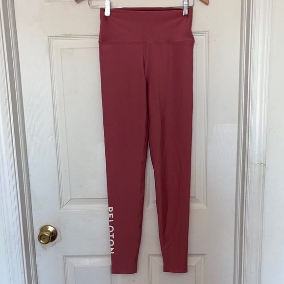 Peloton Solid Flex Leggings - Picture 3 of 6